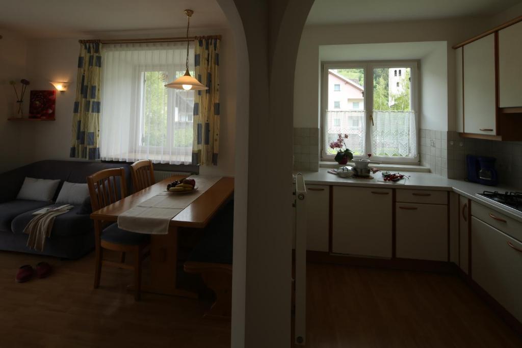 Residence Rose San Candido Eksteriør billede